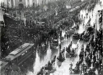 Women in a demonstration on Nevsky Prospekt, St Petersburg, 1917
